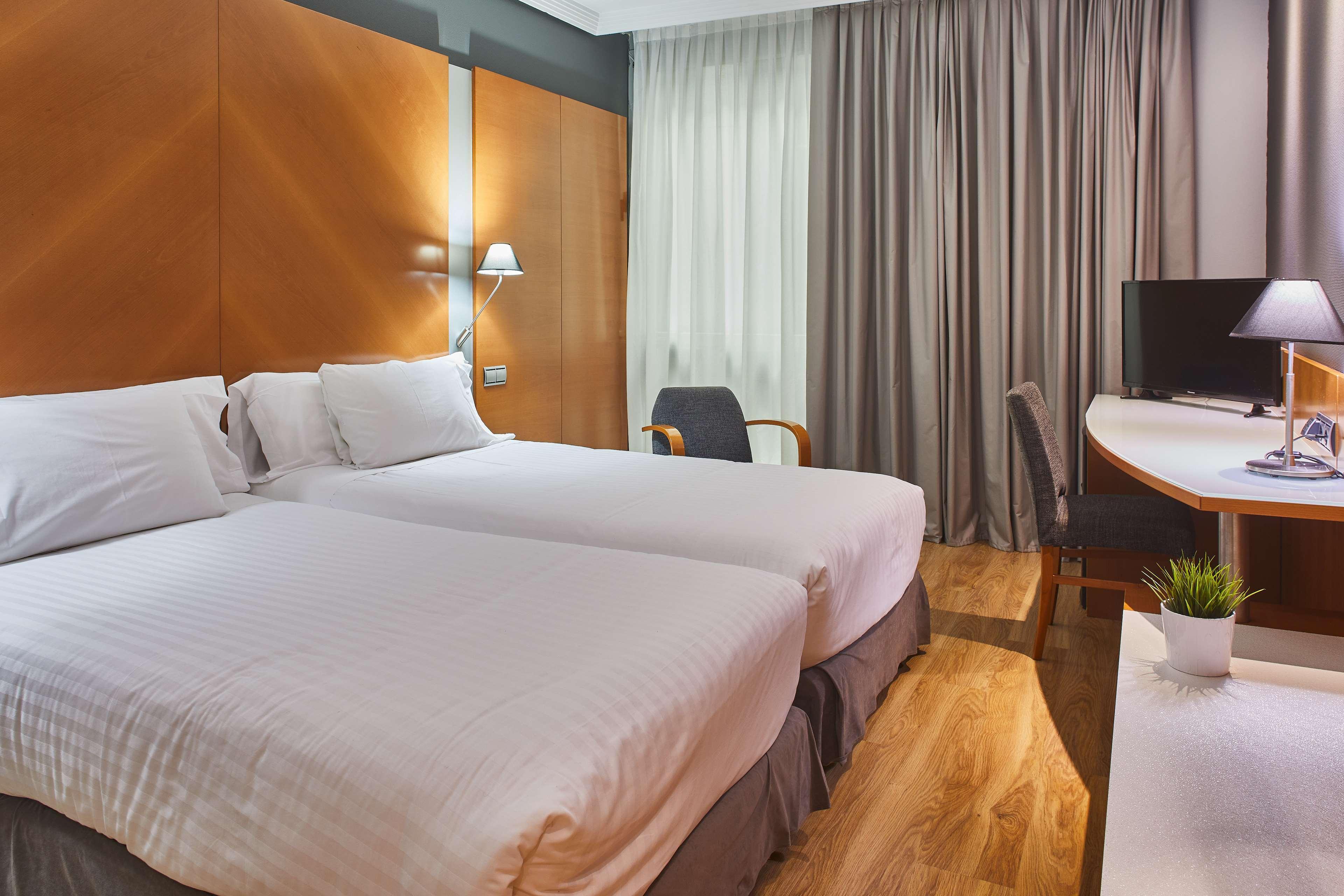 Silken Juan De Austria Hotel Valladolid Eksteriør billede