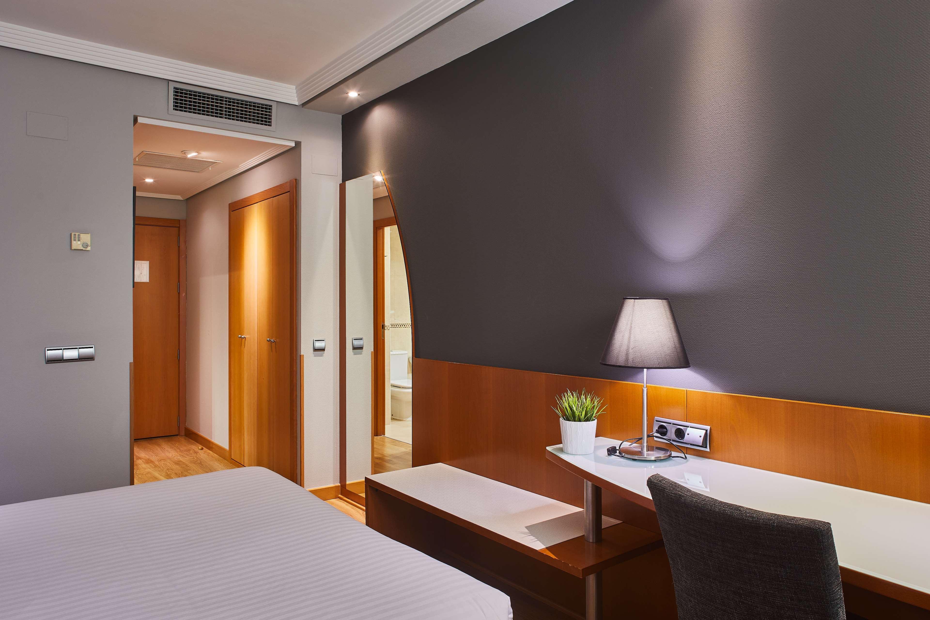 Silken Juan De Austria Hotel Valladolid Eksteriør billede